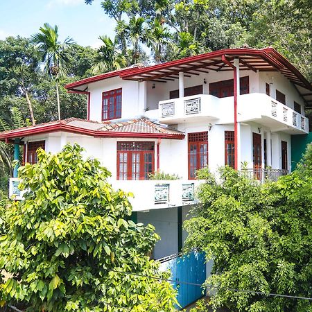 Mountain Bliss Villa Peradeniya Buitenkant foto