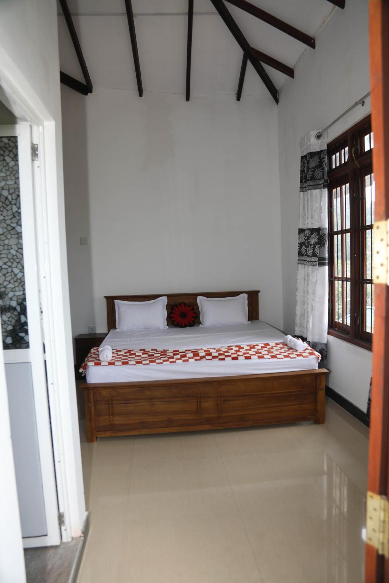 Mountain Bliss Villa Peradeniya Buitenkant foto