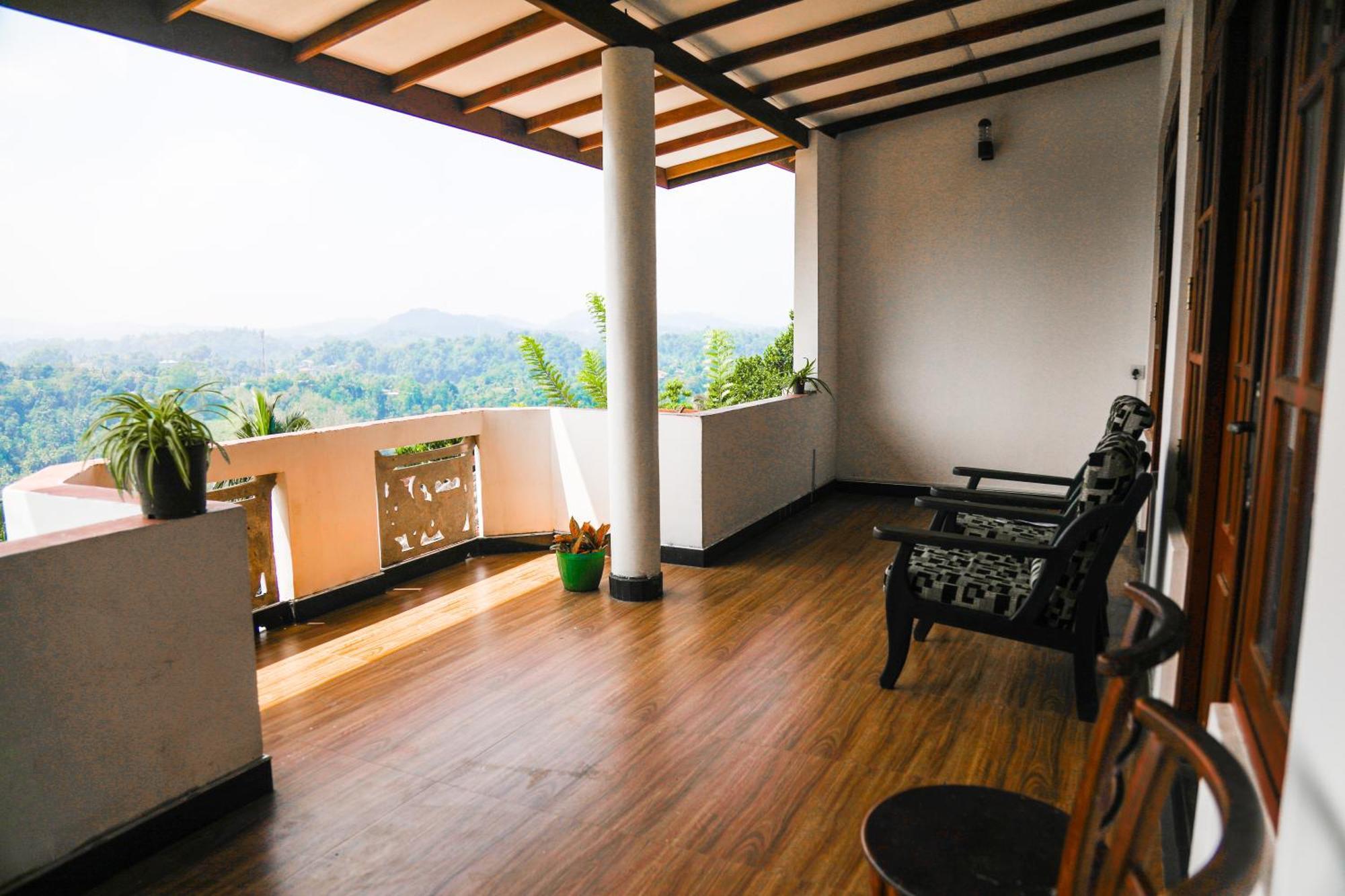 Mountain Bliss Villa Peradeniya Buitenkant foto